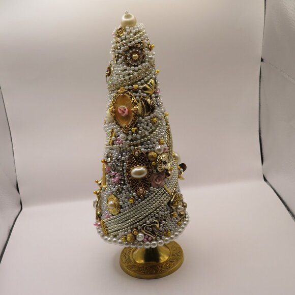 Hand crafted Upcycled Vintage to Modern Jewelry Christmas Tree - Picture 1 of 10